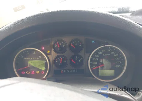 2004 Ford F-150 Fx4/Lariat/Xl/Xlt z USA, uszkodzony, nr VIN 1FTPX14554NA04625